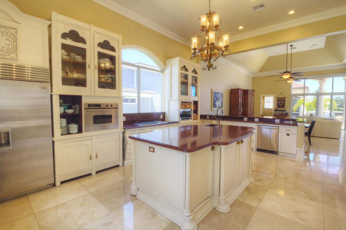 CAPTAINS KEY - Residential