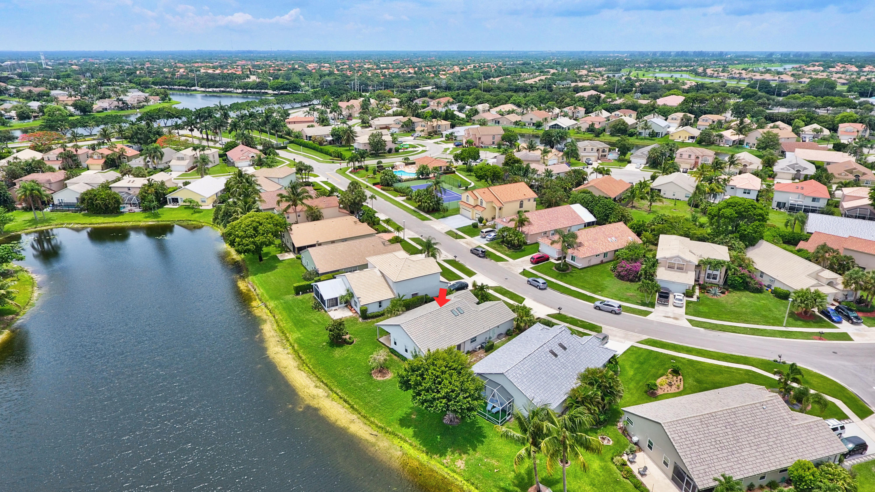 RAINBOW LAKES/THE ESTATES - Residential