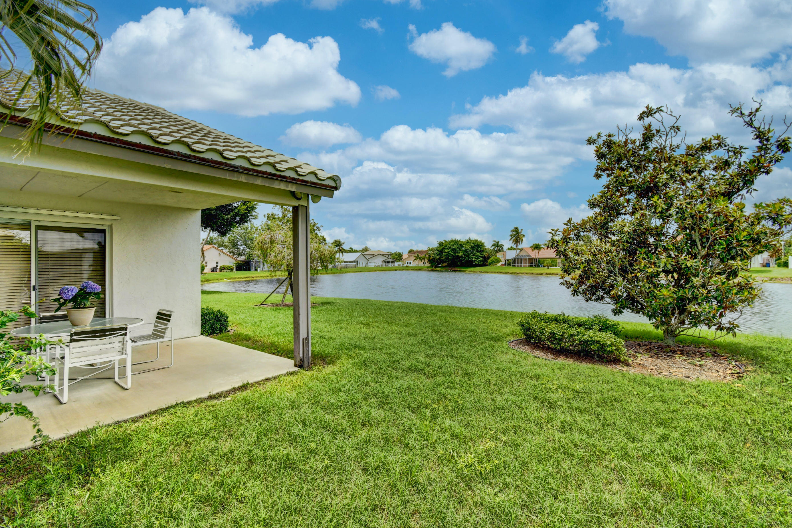 RAINBOW LAKES/THE ESTATES - Residential