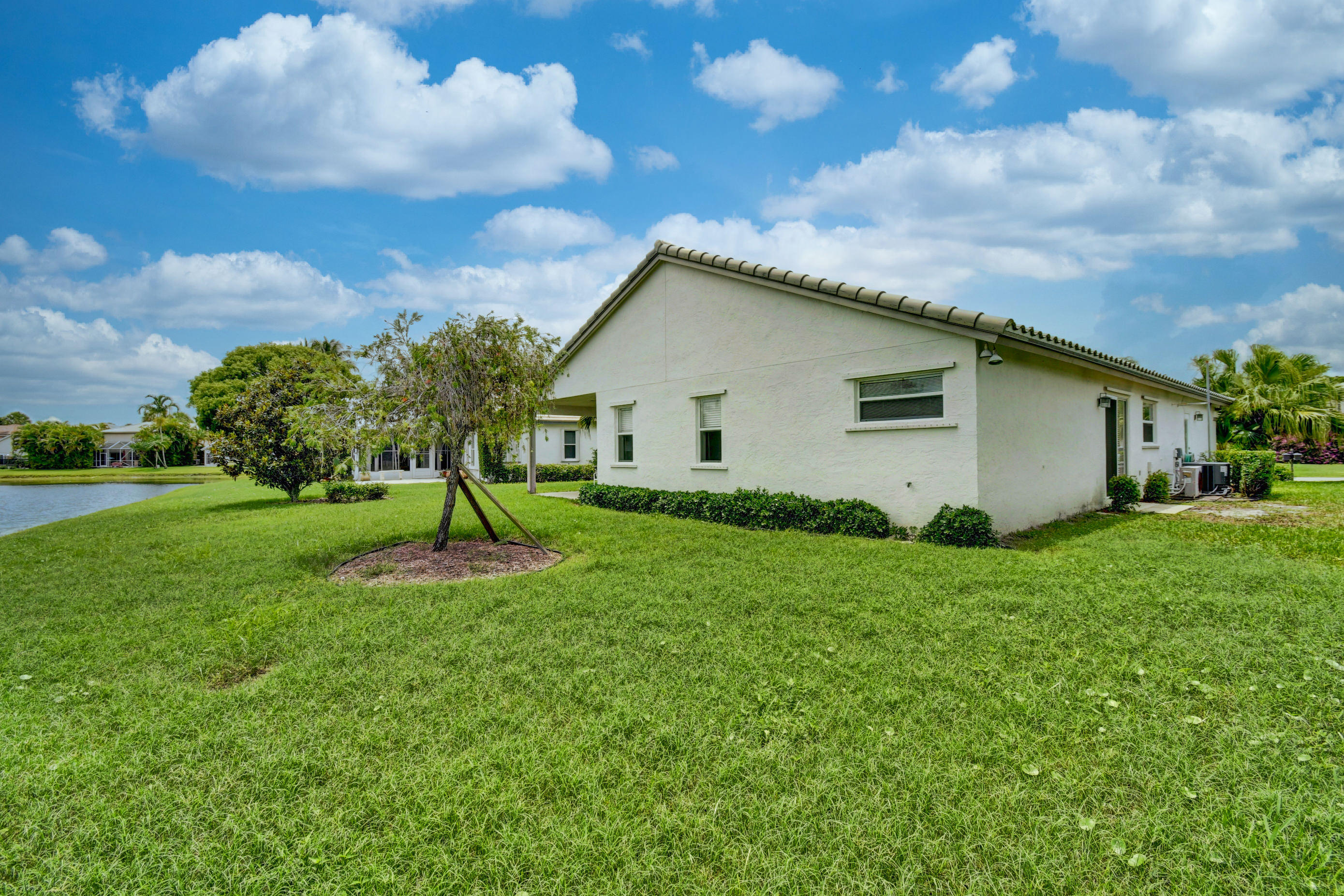 RAINBOW LAKES/THE ESTATES - Residential