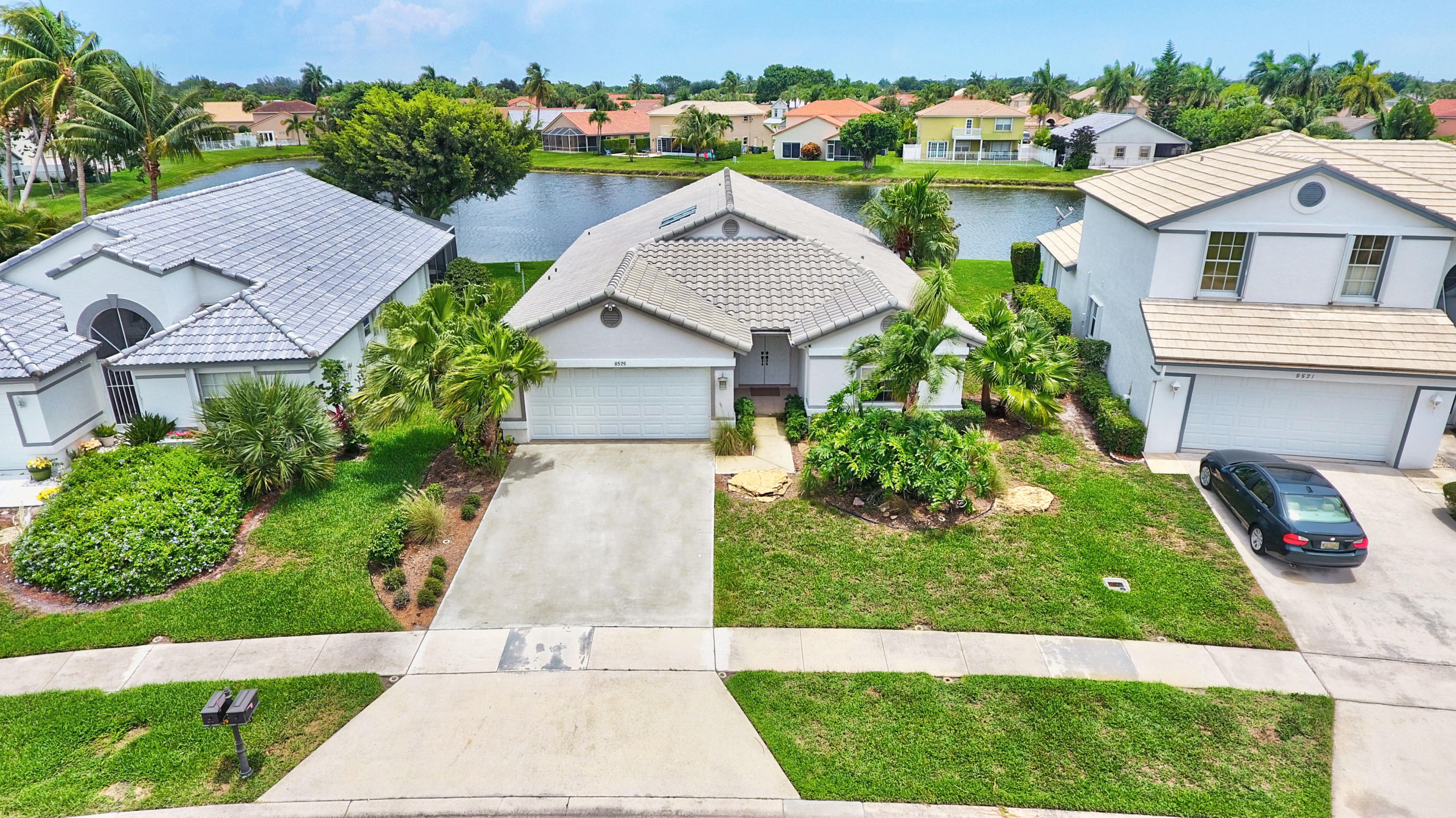 RAINBOW LAKES/THE ESTATES - Residential