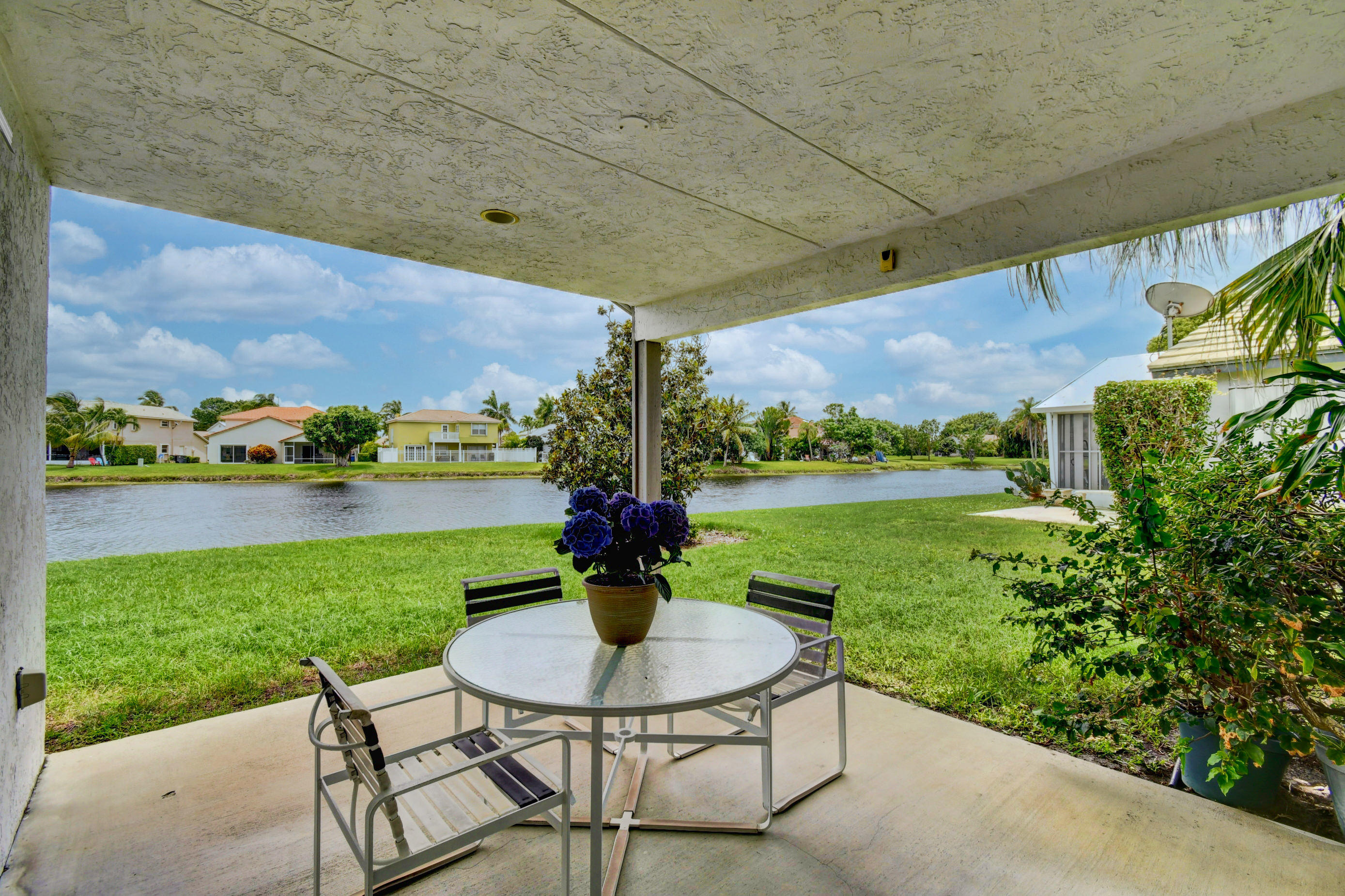 RAINBOW LAKES/THE ESTATES - Residential