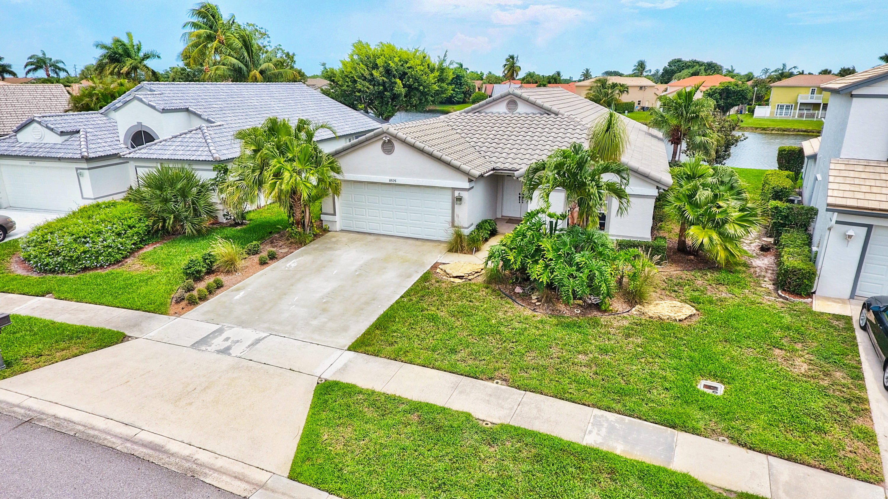 RAINBOW LAKES/THE ESTATES - Residential