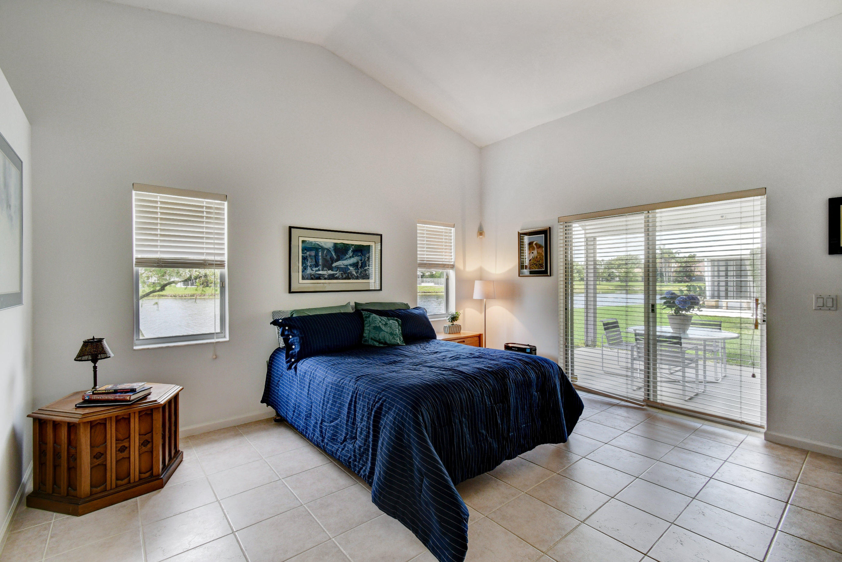 RAINBOW LAKES/THE ESTATES - Residential