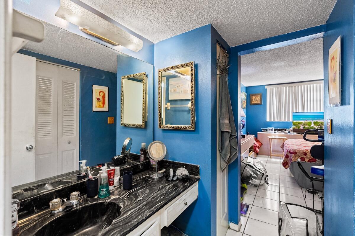 BERMUDA CLUB THREE CONDO - Residential