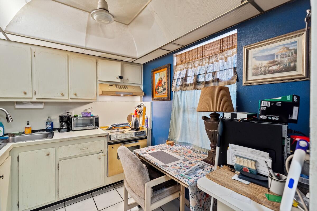 BERMUDA CLUB THREE CONDO - Residential