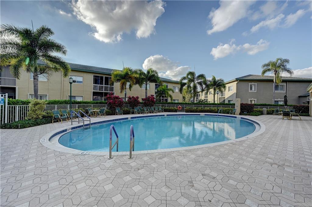 EXETER CONDO D - Residential