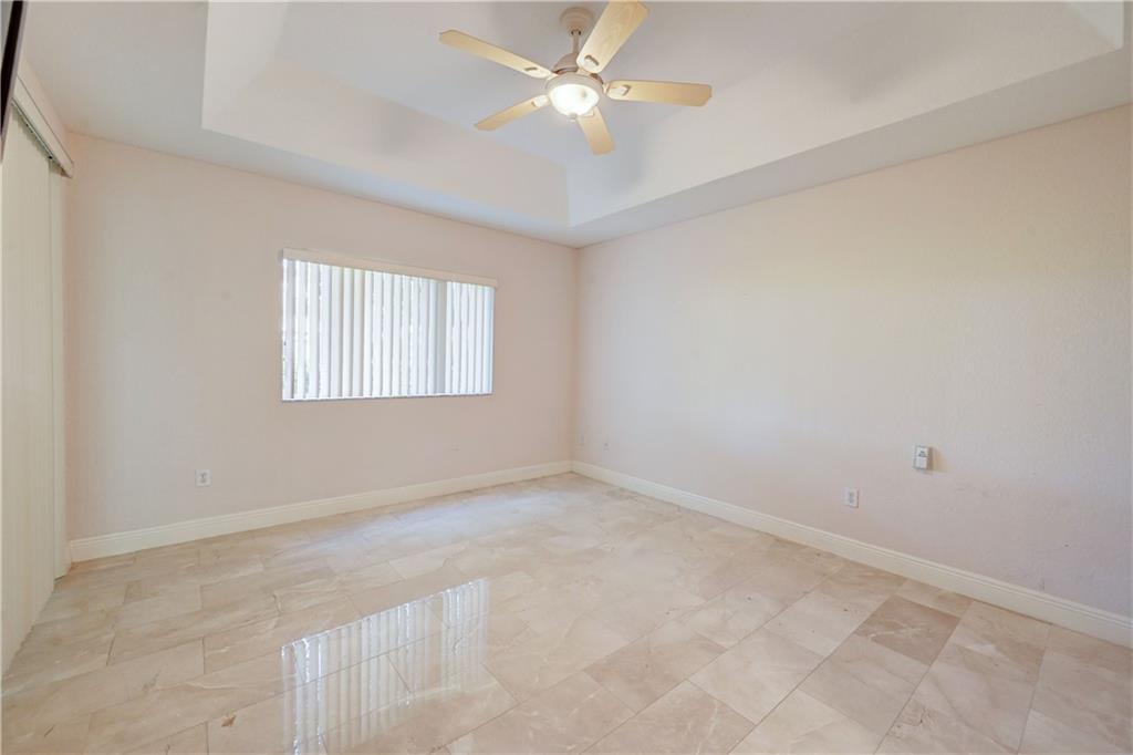 EXETER CONDO D - Residential