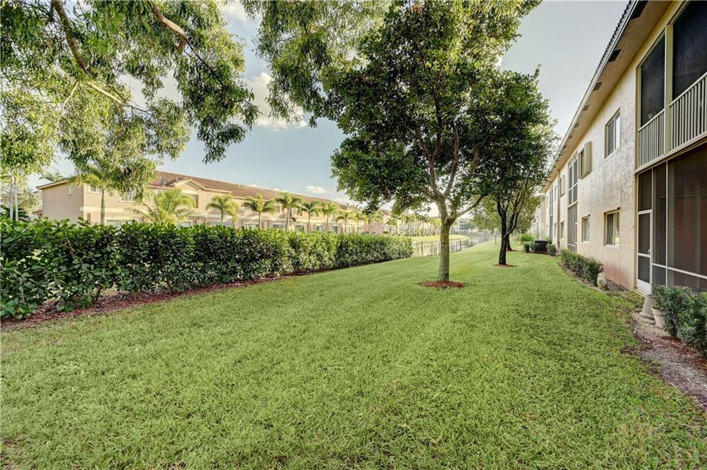 EXETER CONDO D - Residential