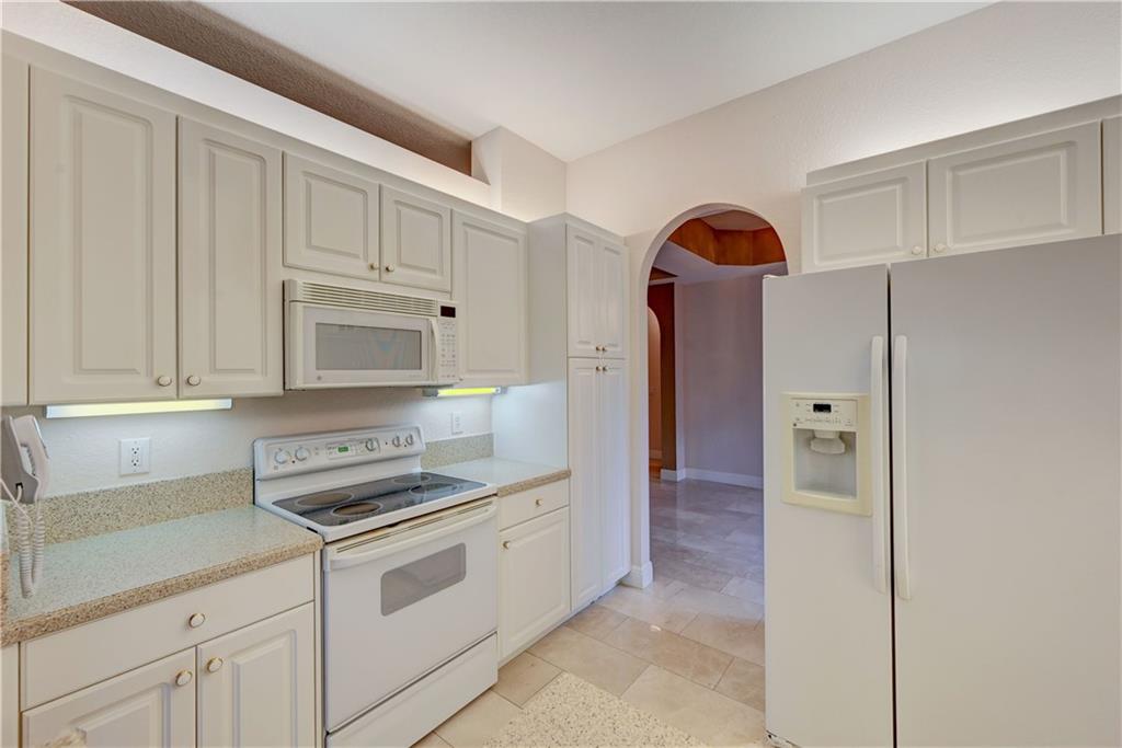 EXETER CONDO D - Residential