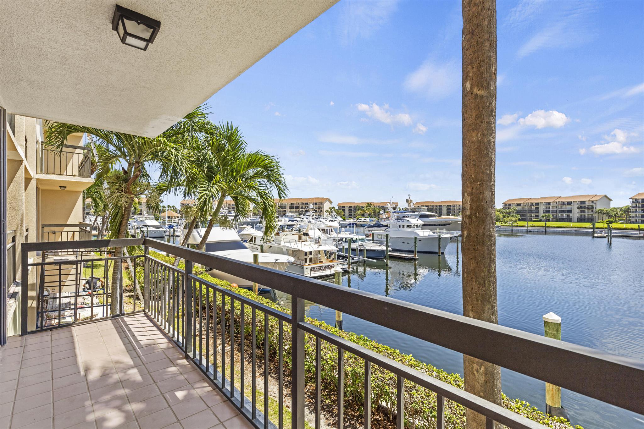 2401 Marina Isle 205 Way 205