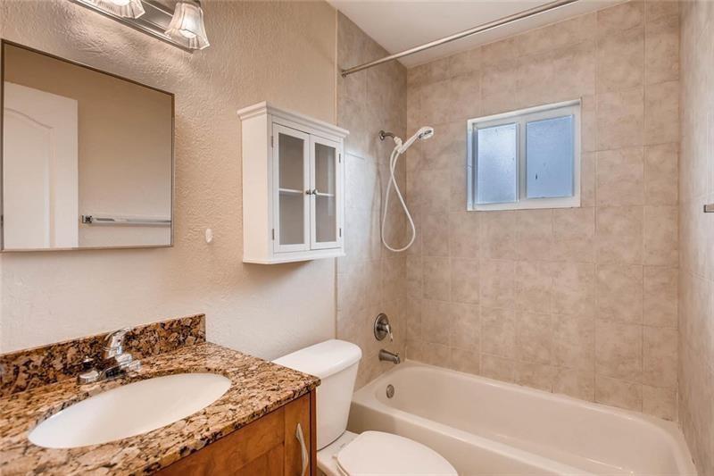 ENCLAVE AT WILTON MANORS - Residential Lease