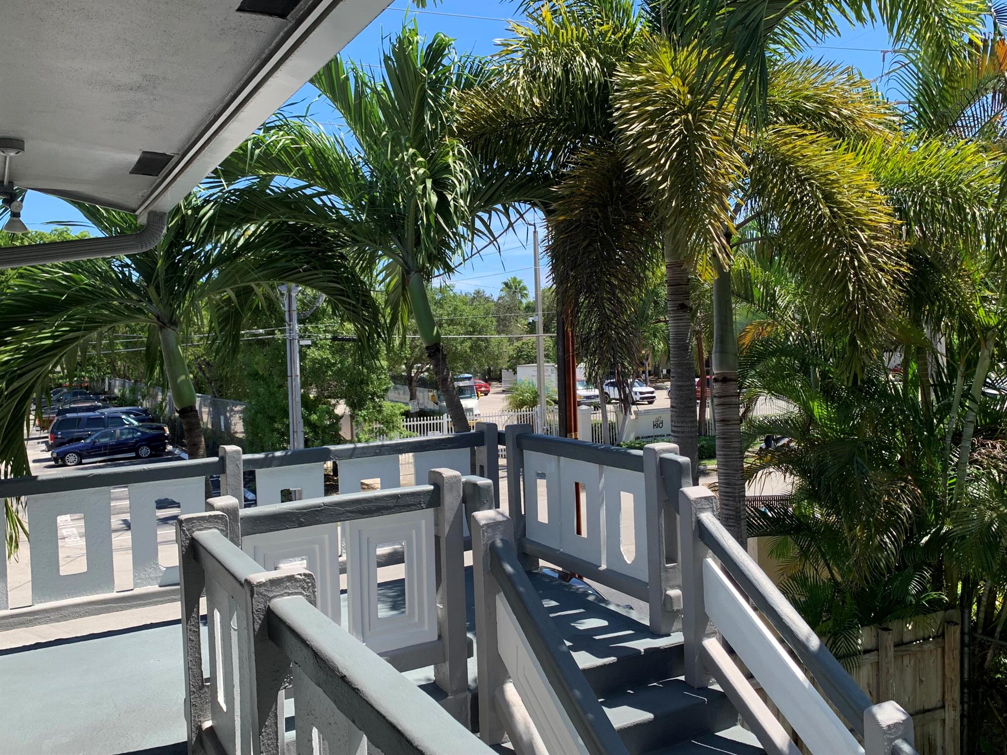 ENCLAVE AT WILTON MANORS - Residential Lease