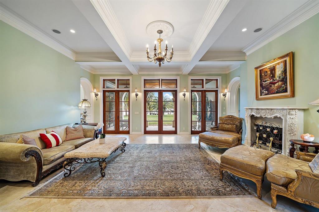 Paradise Port - Residential