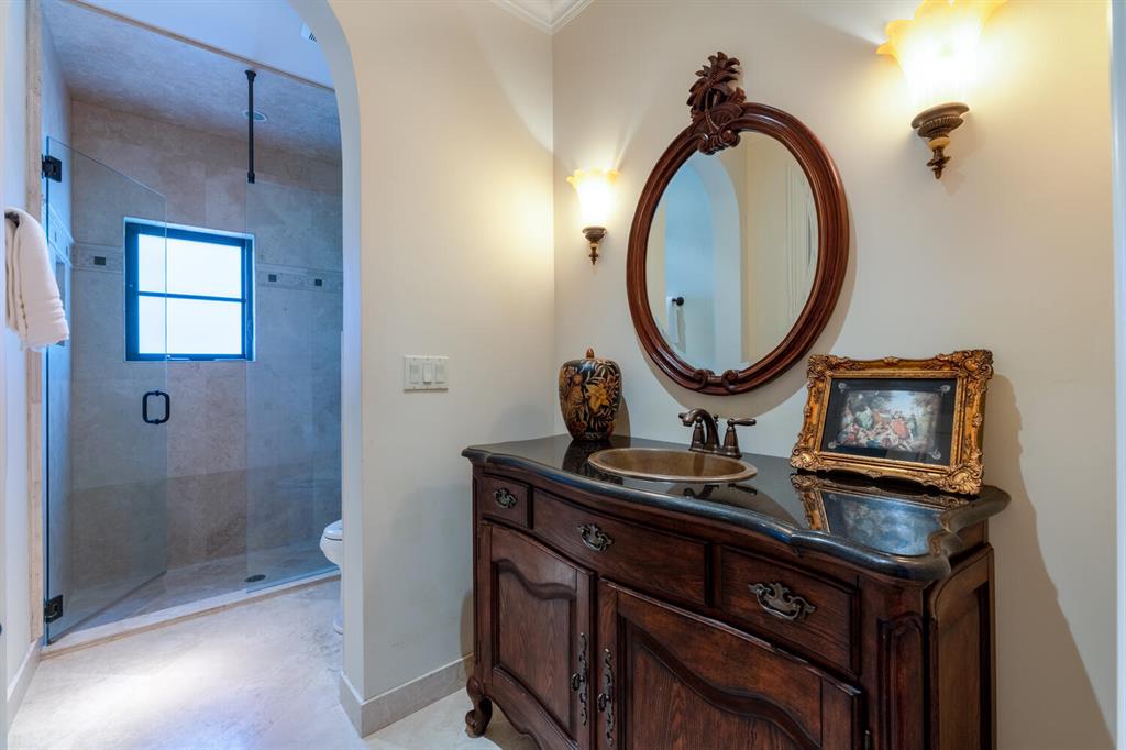 Paradise Port - Residential