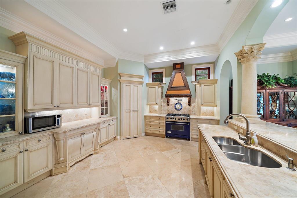 Paradise Port - Residential