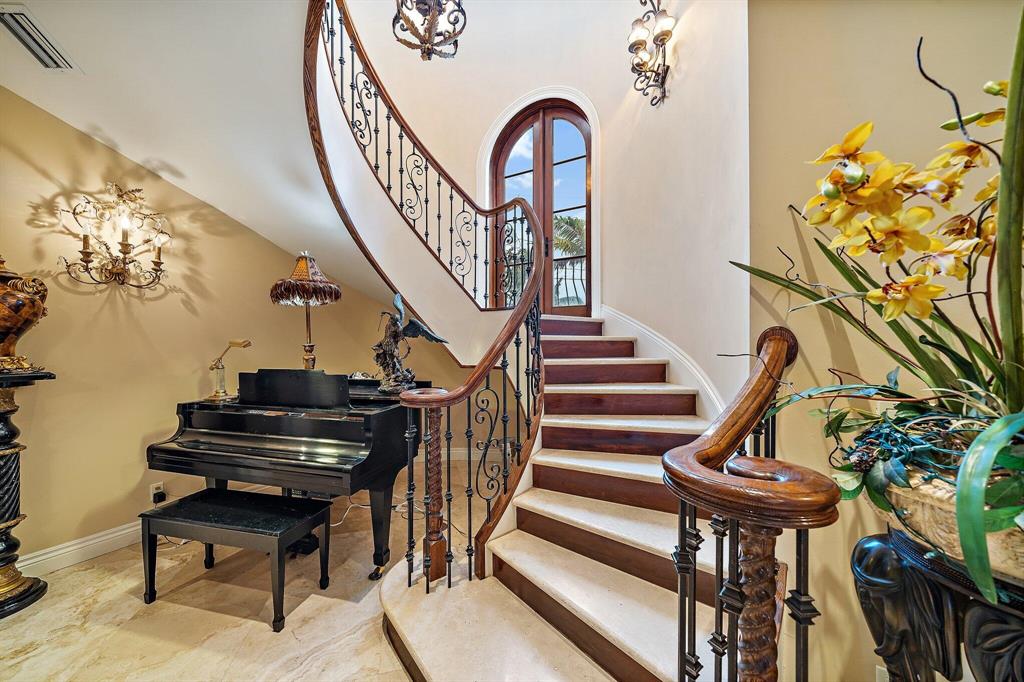 Paradise Port - Residential