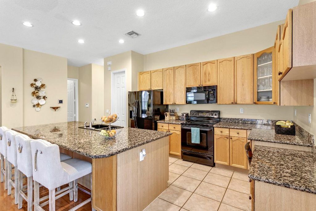 Photo of 6241 C Durham Drive, Lake Worth, FL 33467 (MLS # R11098404)