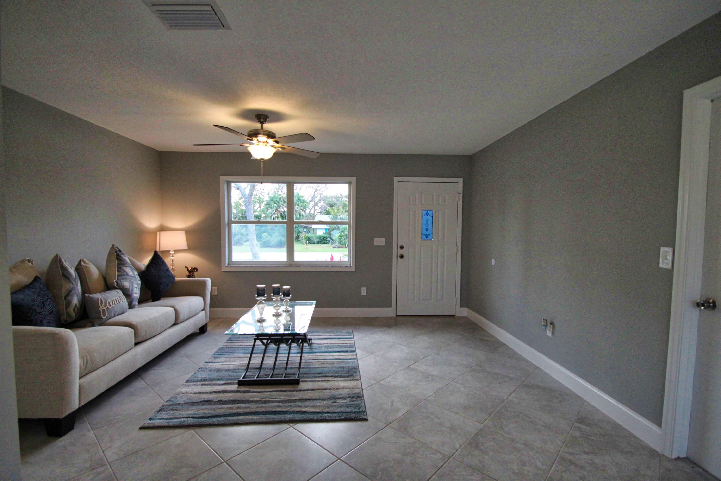 SEBASTIAN HIGHLANDS SUB UNIT 1 - Residential