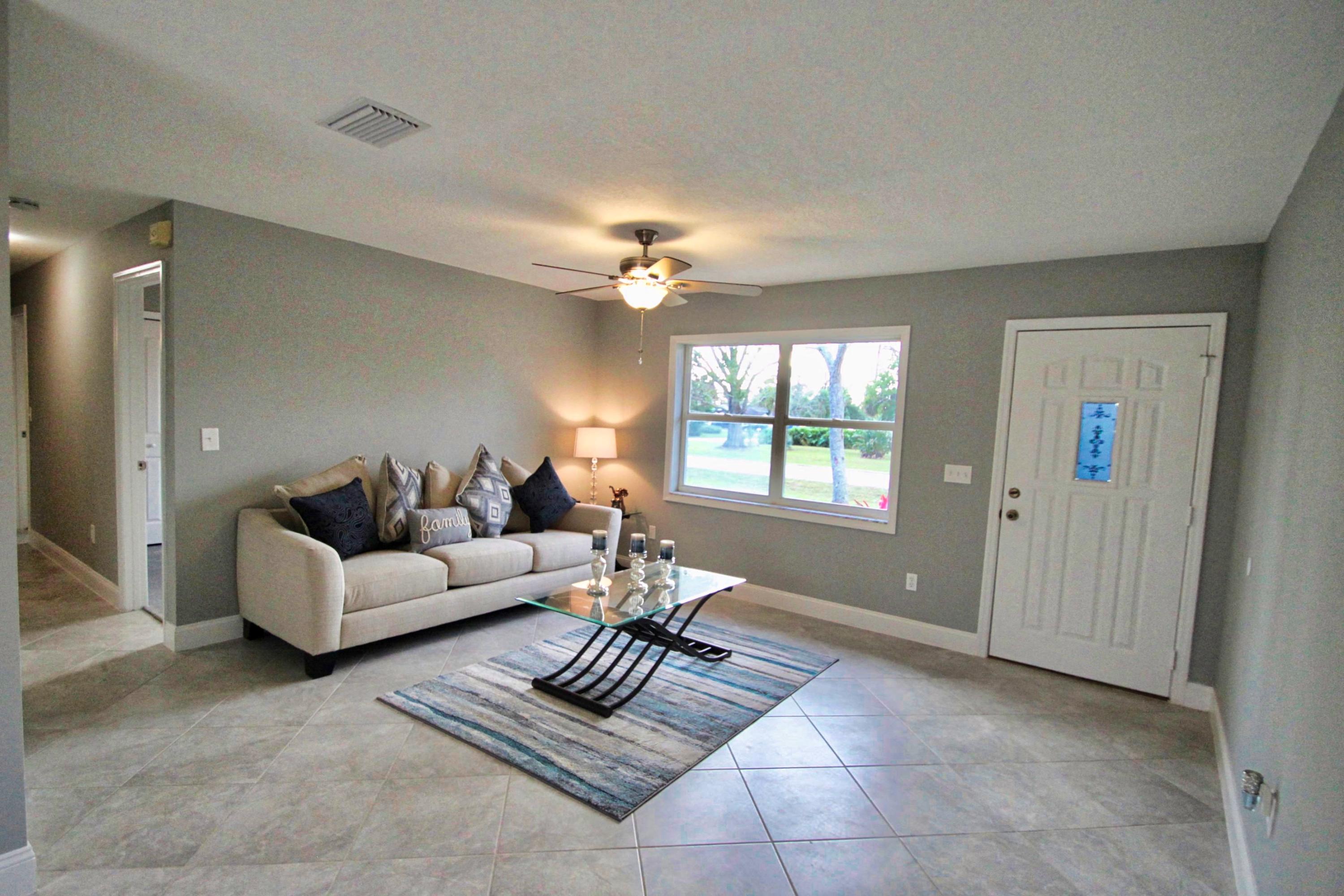 SEBASTIAN HIGHLANDS SUB UNIT 1 - Residential