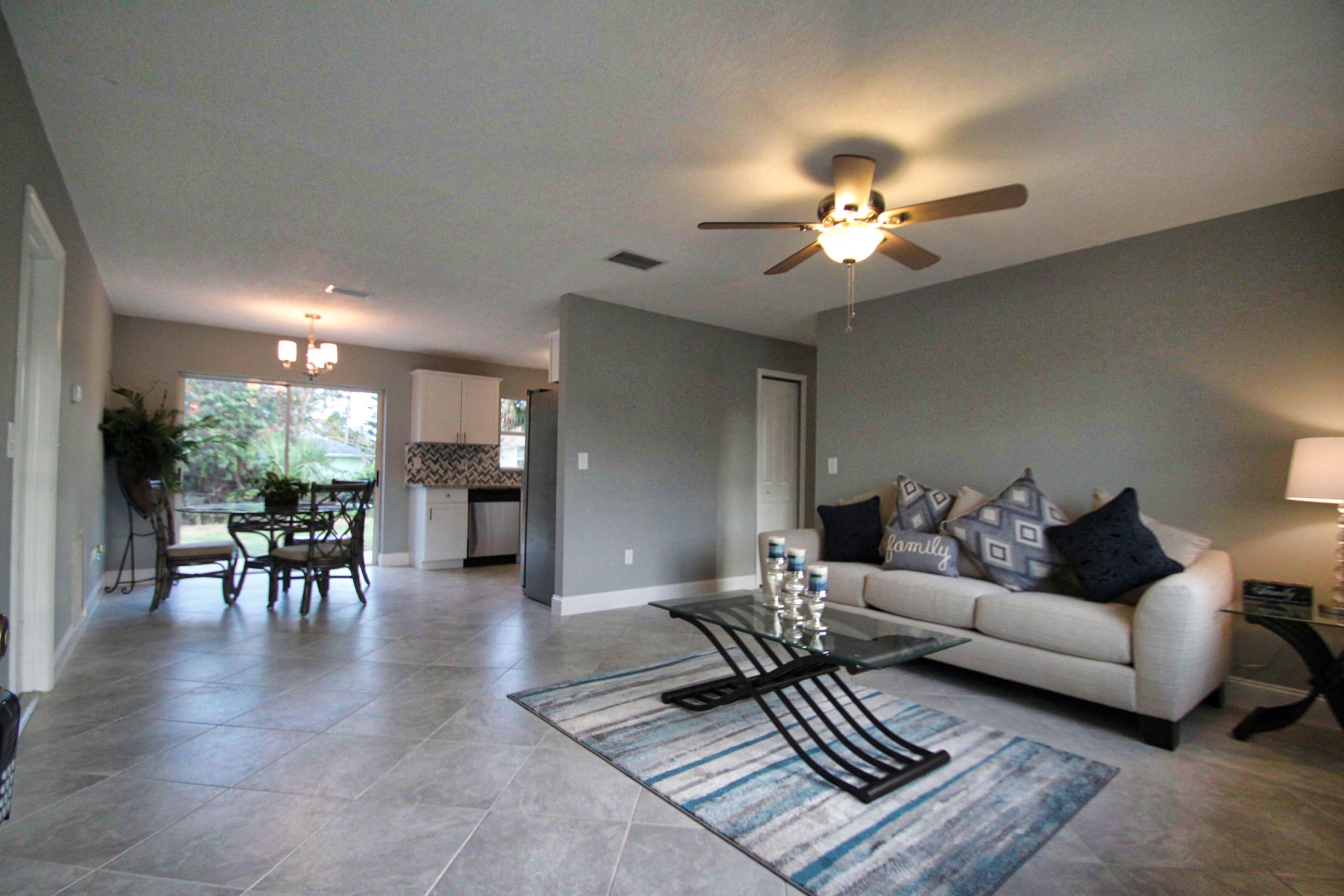 SEBASTIAN HIGHLANDS SUB UNIT 1 - Residential