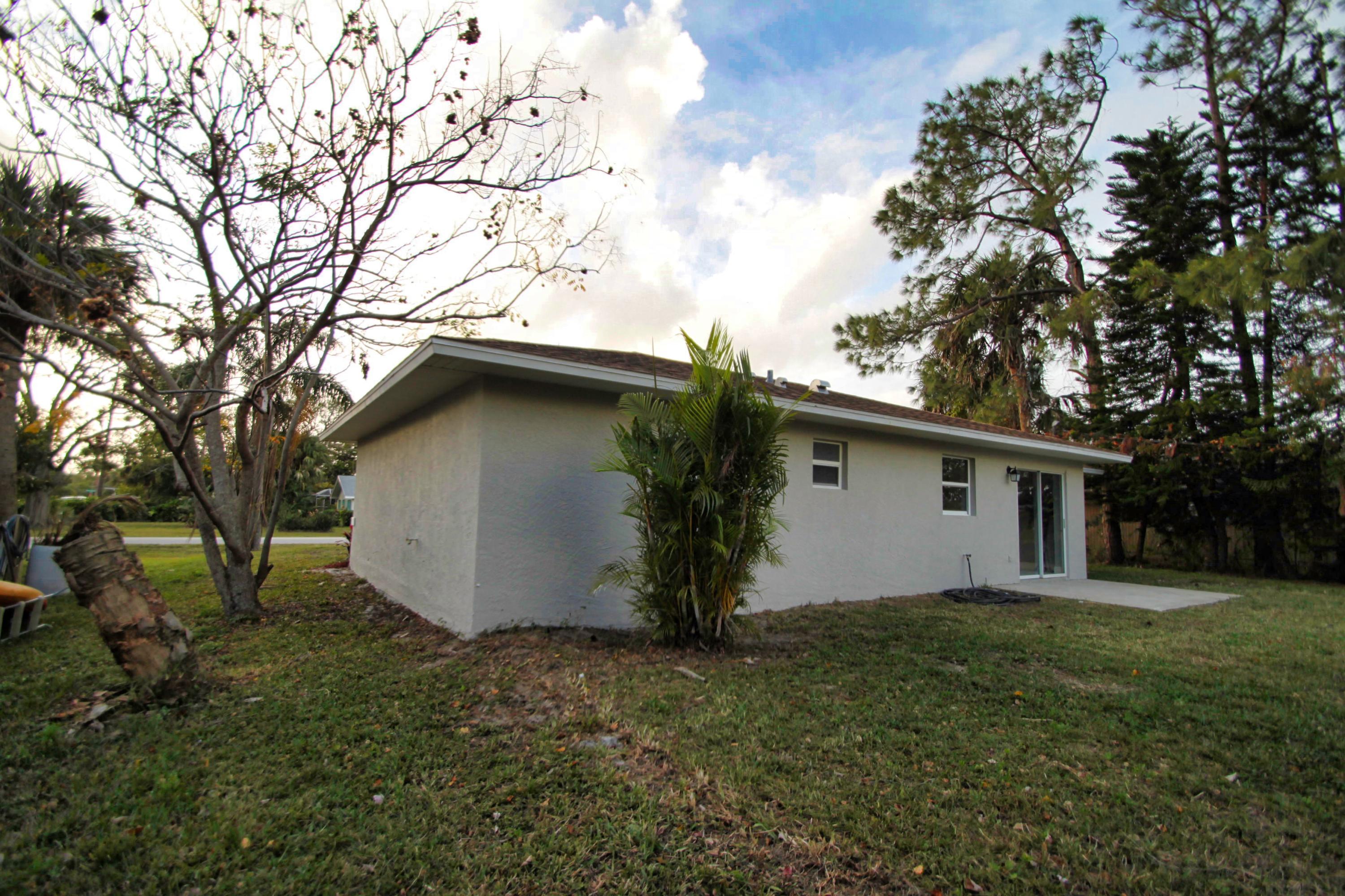 SEBASTIAN HIGHLANDS SUB UNIT 1 - Residential