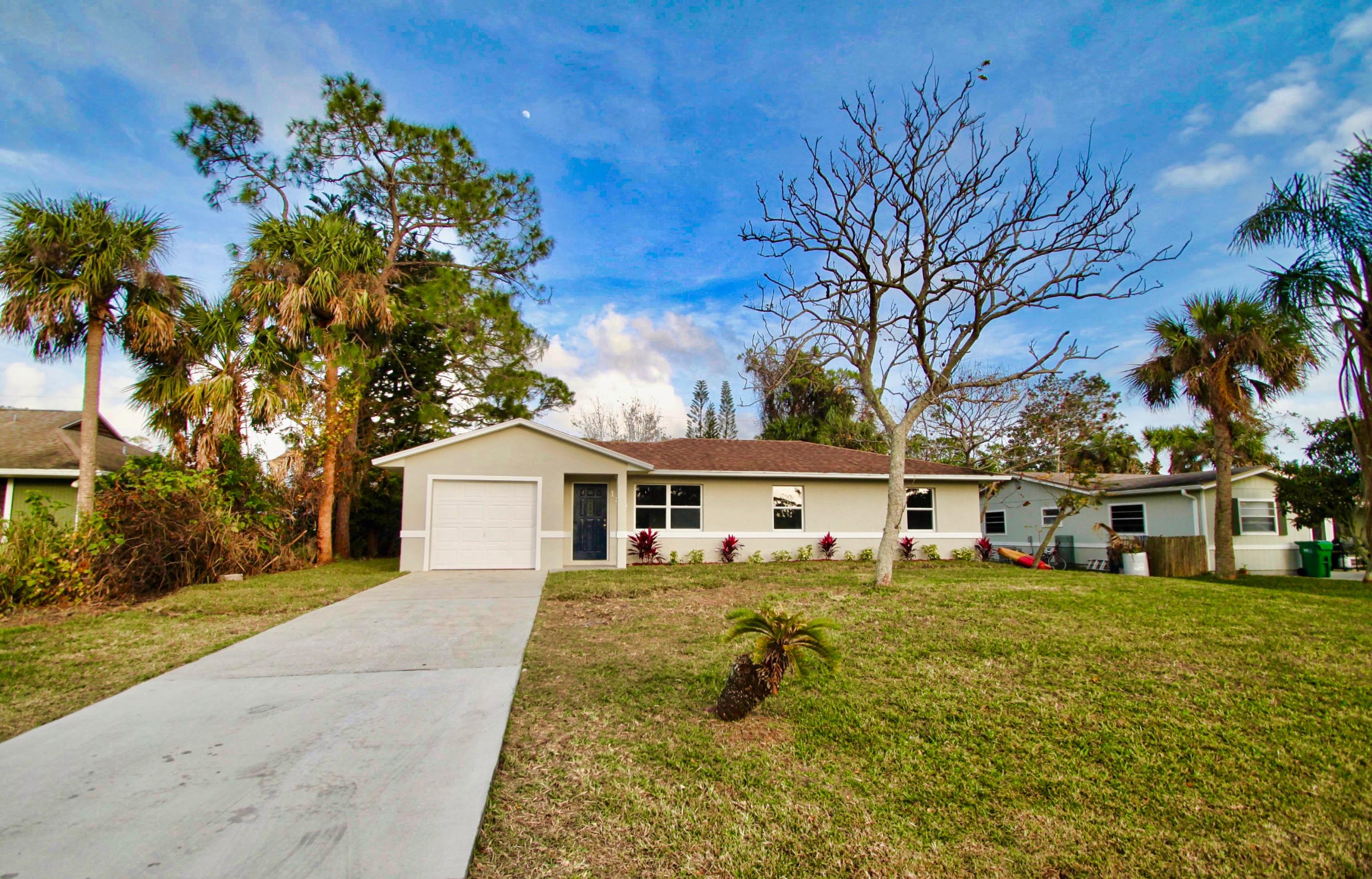 SEBASTIAN HIGHLANDS SUB UNIT 1 - Residential