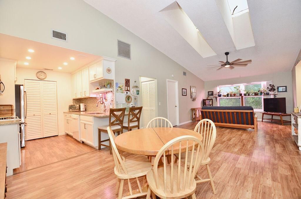 Photo of 8420 SE Croft Circle #E-7, Hobe Sound, FL 33455 (MLS # R10951030)