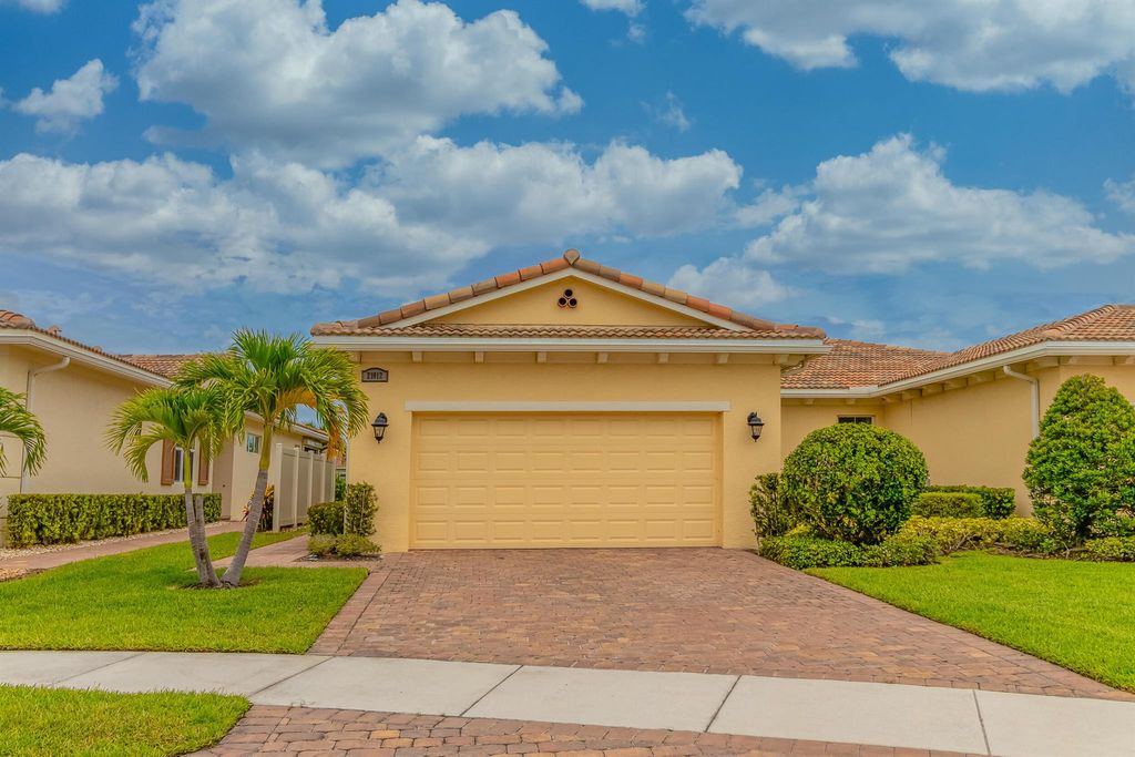 Photo of 21012 SW Modena Way, Port Saint Lucie, FL 34986 (MLS # R11132867)