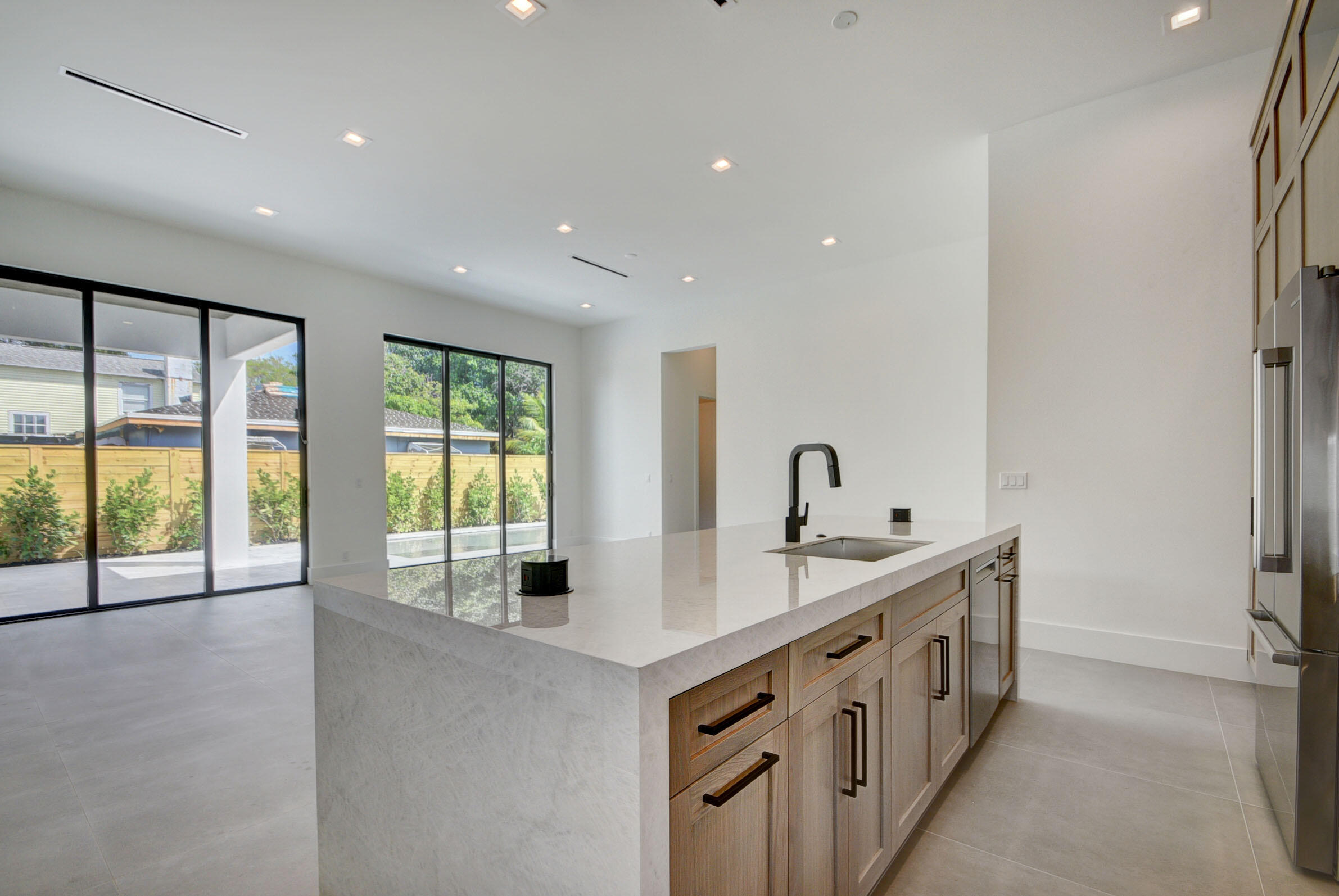 BELLE VUE ADD TO WPB - Residential Lease