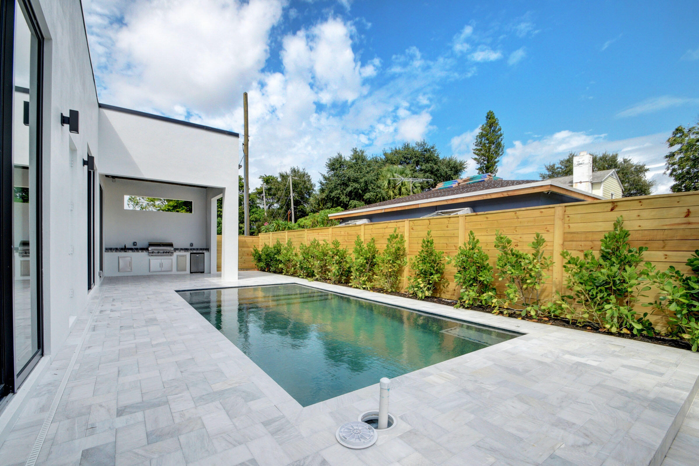 BELLE VUE ADD TO WPB - Residential Lease