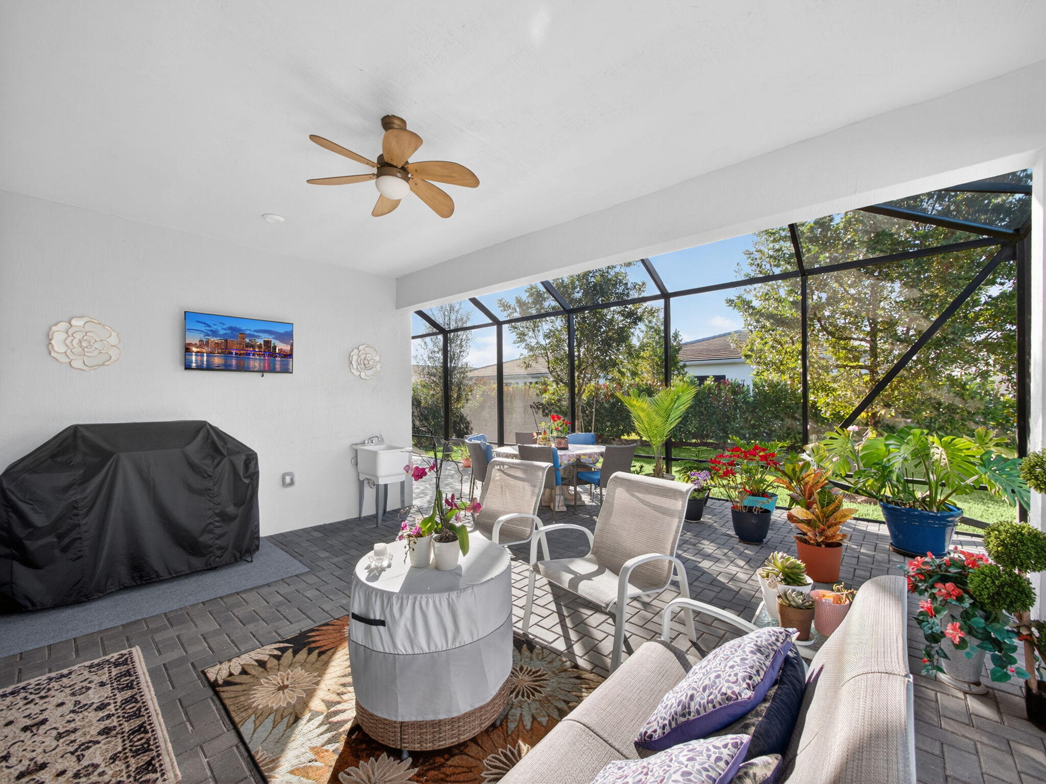 TELARO AT SOUTHERN GROVE PHASE 2 AND 3 - Residential