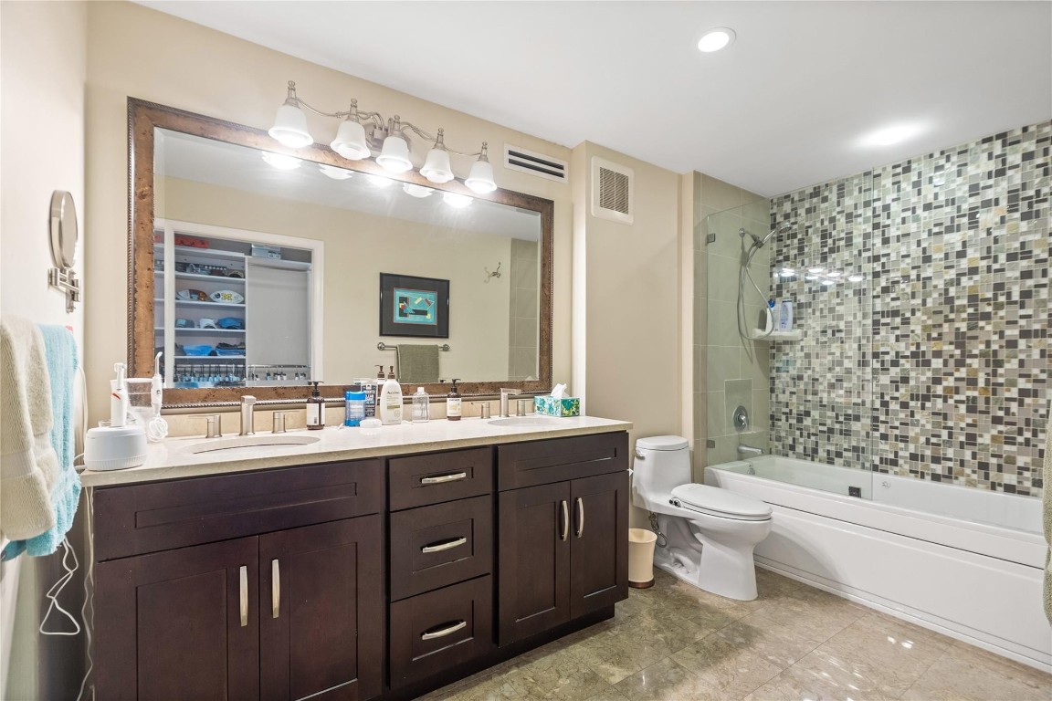 Winston House - Residential