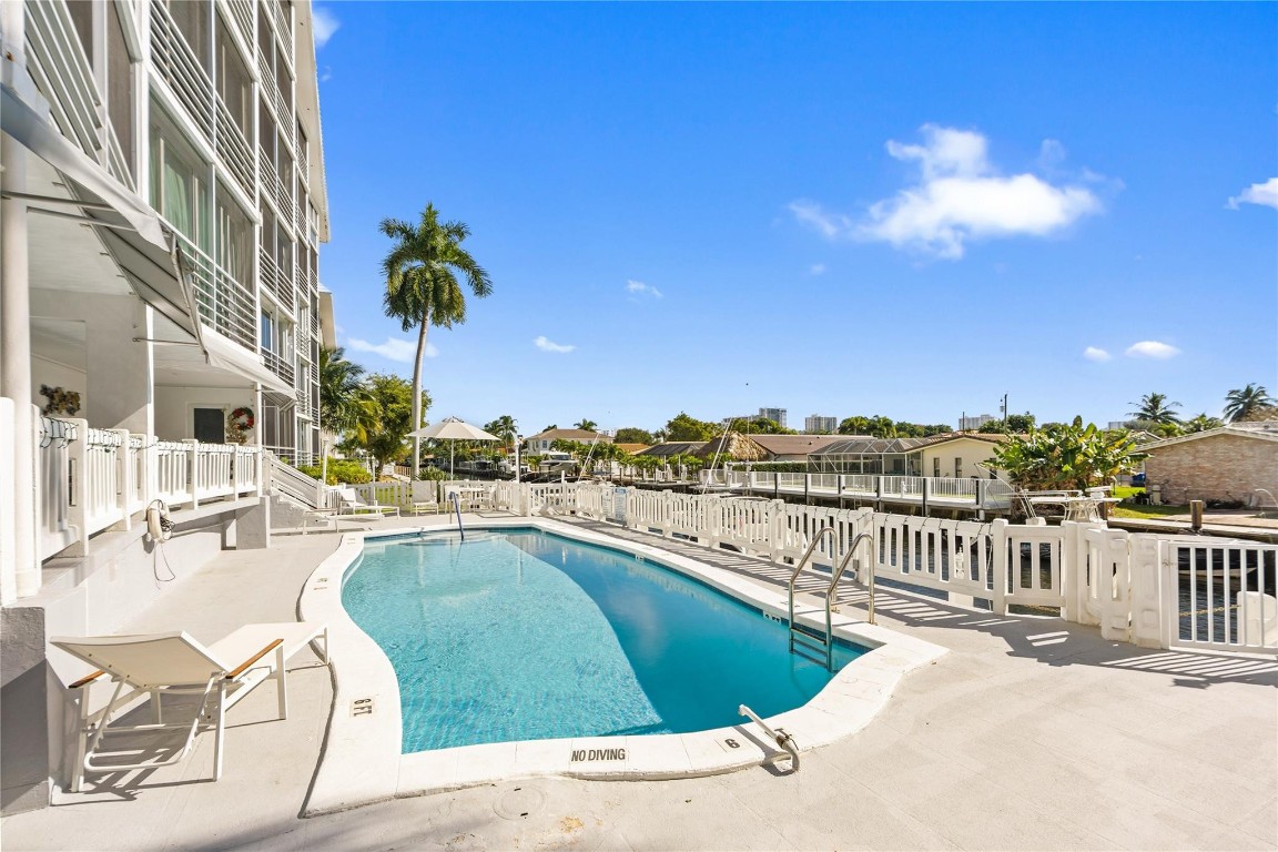 Winston House - Residential