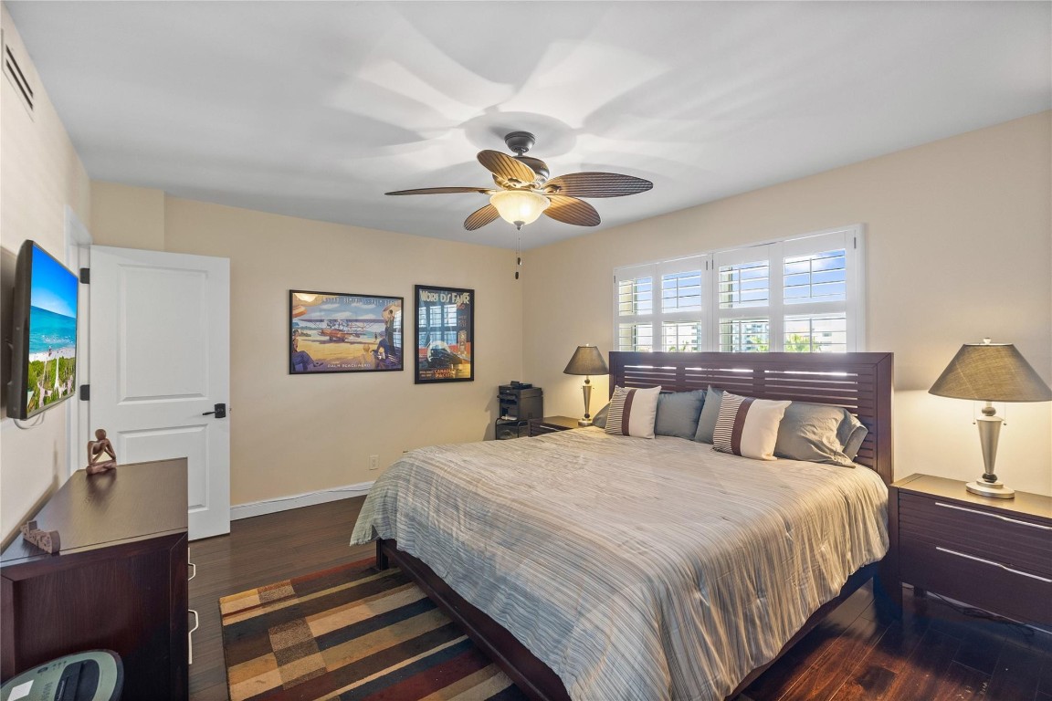 Winston House - Residential