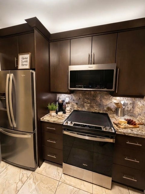 Tiny photo for 2690 N Nob Hill Road, Sunrise, FL 33322 (MLS # B26067456)