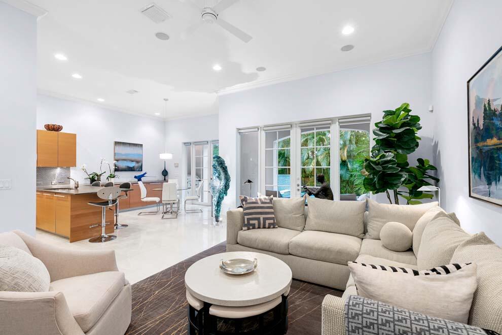 SEABREEZE ISLES - Residential