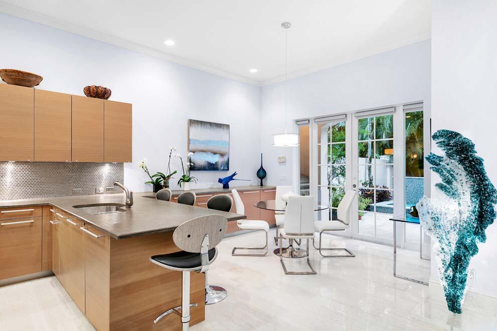 SEABREEZE ISLES - Residential