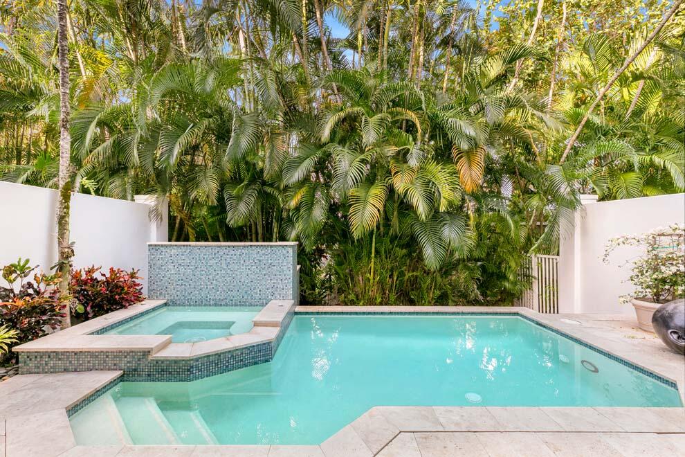 SEABREEZE ISLES - Residential