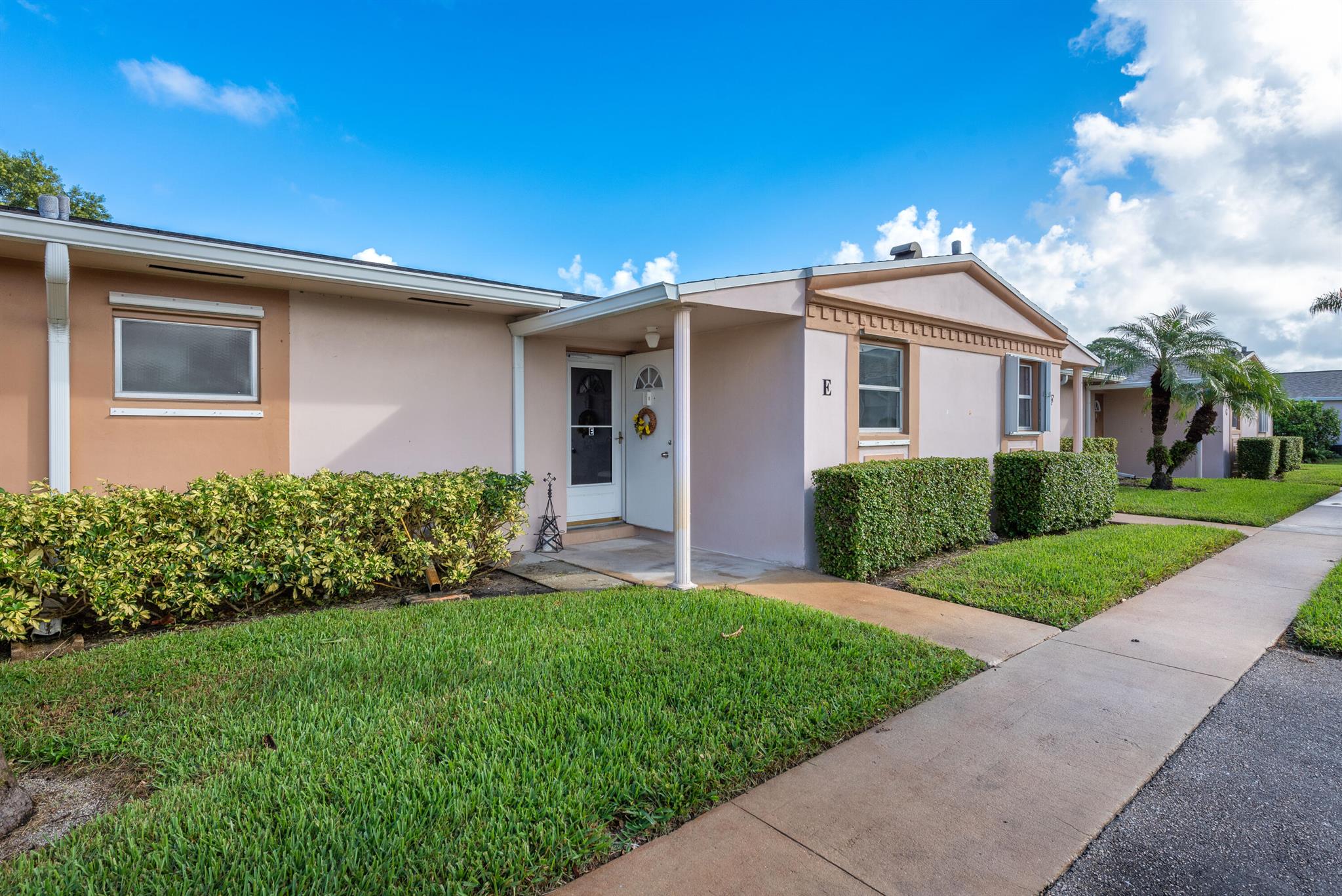 View photos, virtual tours, details... 2555 Dudley Drive W E