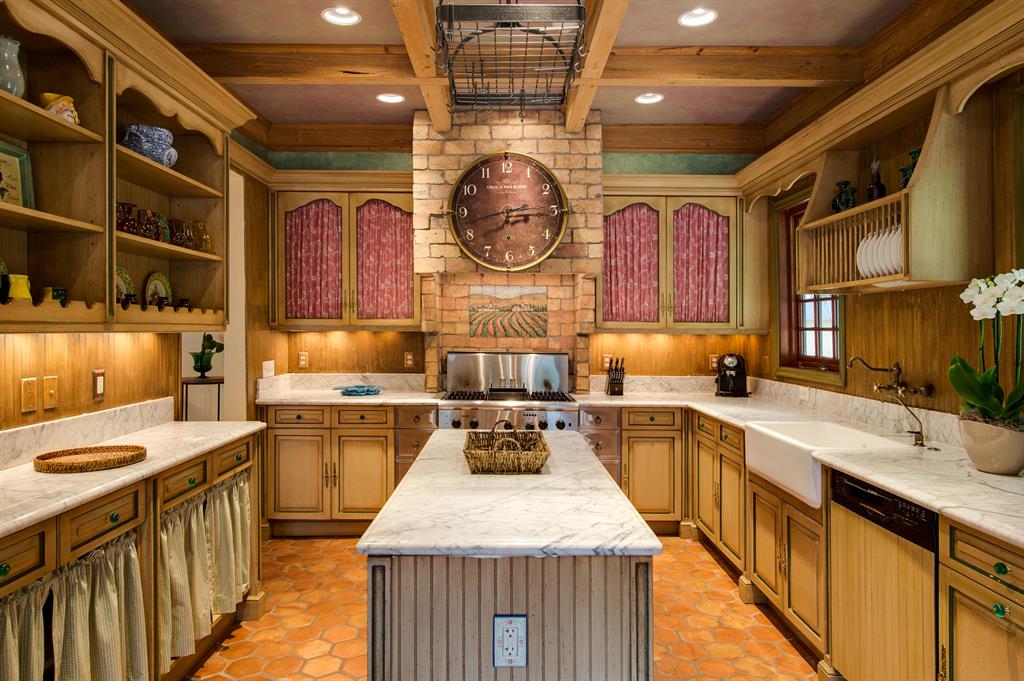 ROYAL PARK - Residential