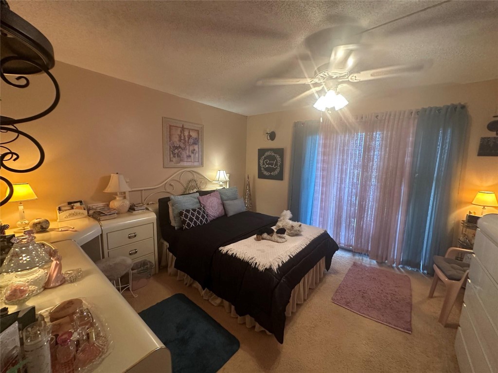 IVANHOE C - Residential