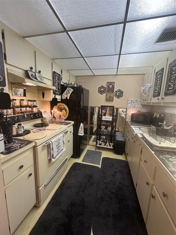 IVANHOE C - Residential