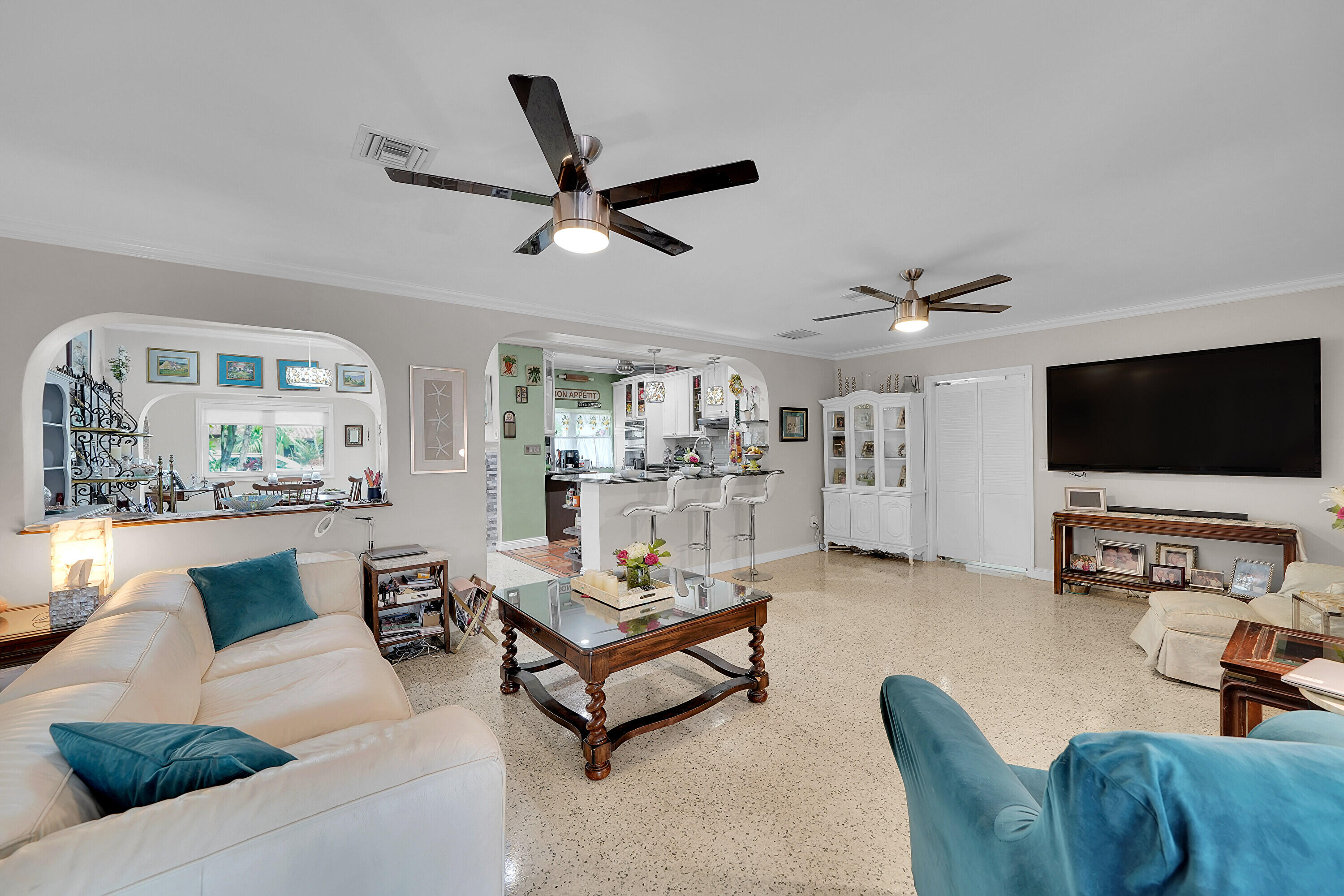 HILLSBORO SHORES SEC - Residential Lease