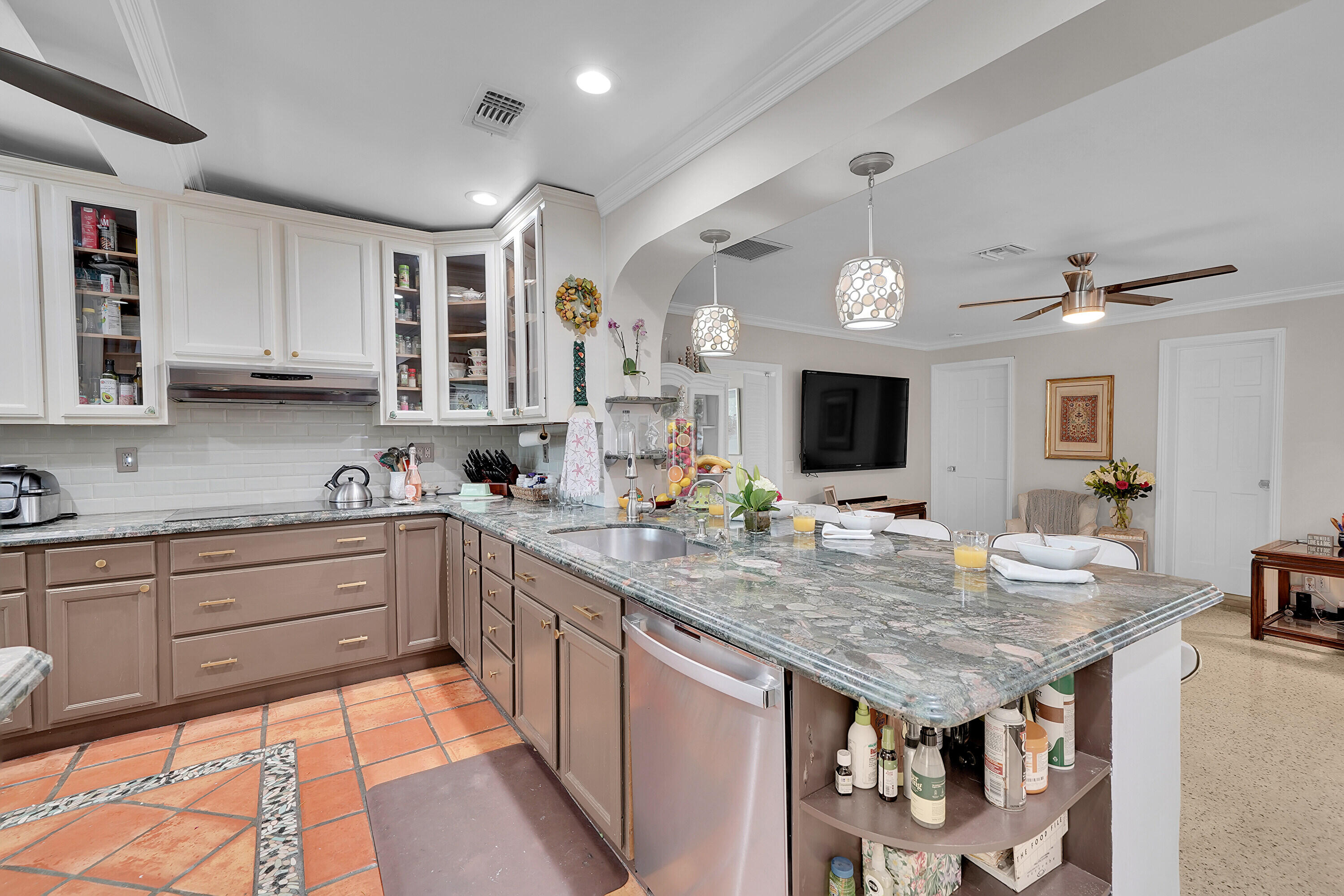 HILLSBORO SHORES SEC - Residential Lease