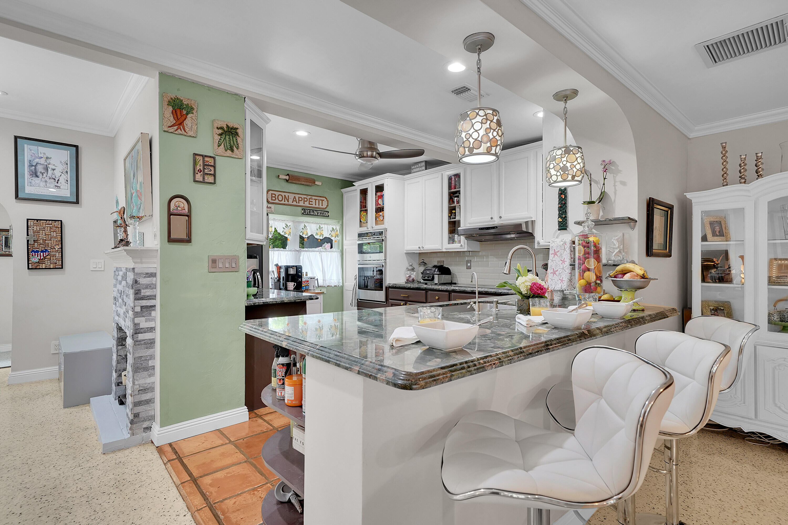HILLSBORO SHORES SEC - Residential Lease