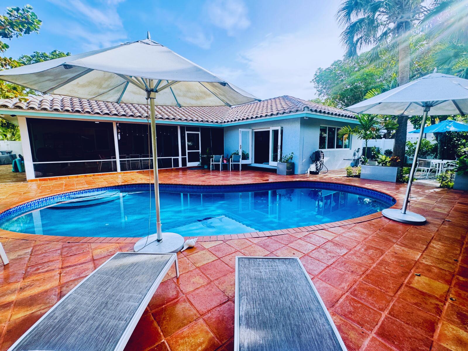 HILLSBORO SHORES SEC - Residential Lease