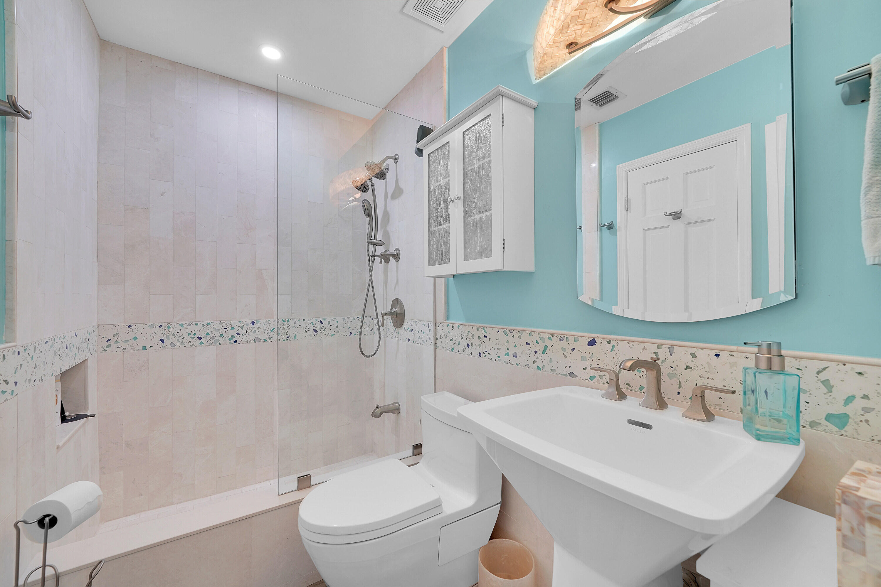 HILLSBORO SHORES SEC - Residential Lease