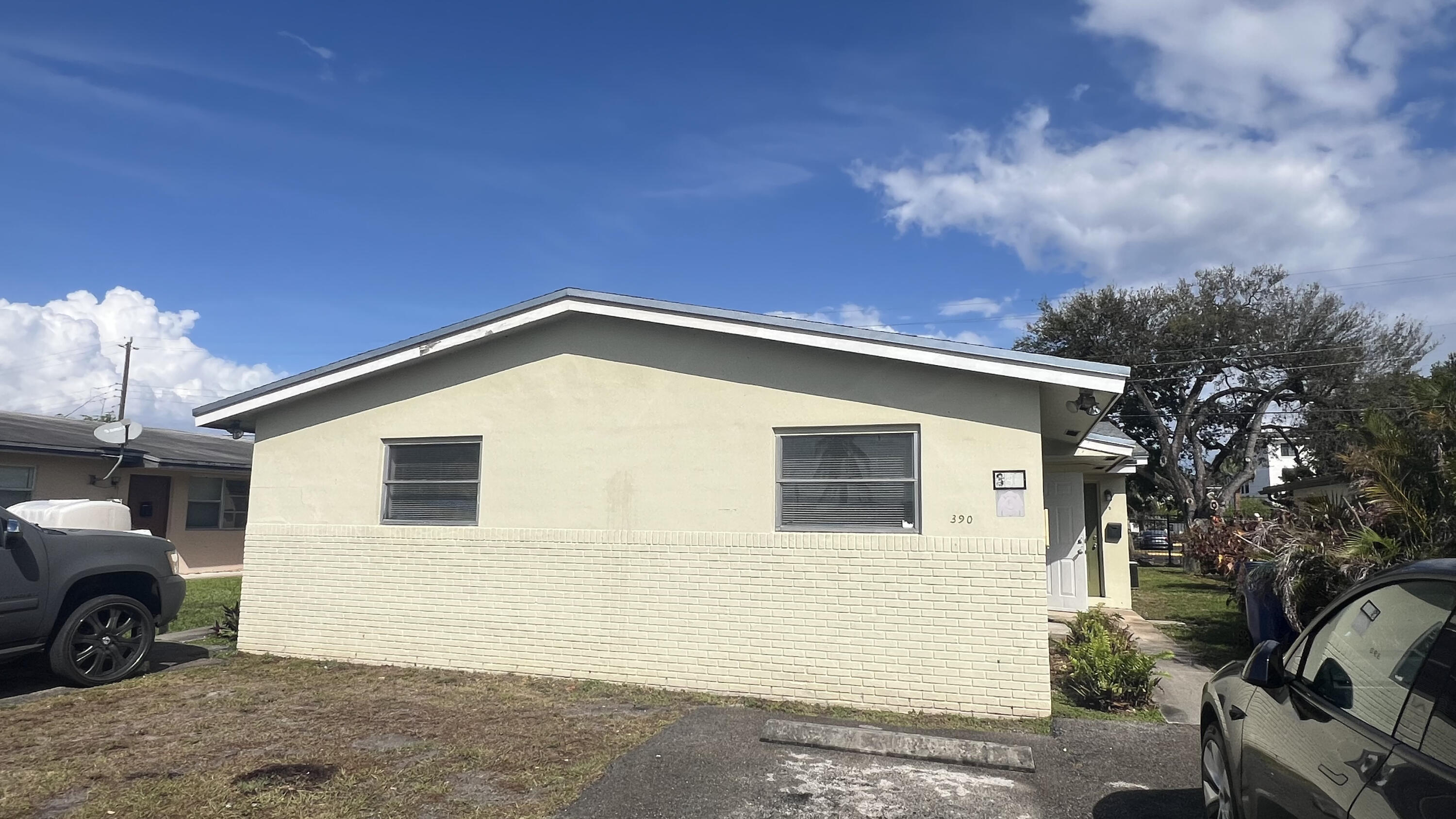 MIDLAND 1ST ADD - Residential Lease