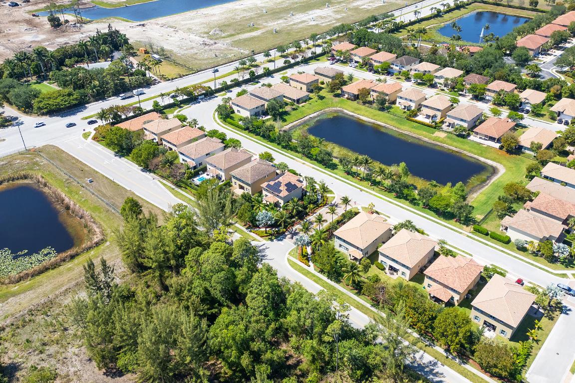 VERONA ESTATES - Residential